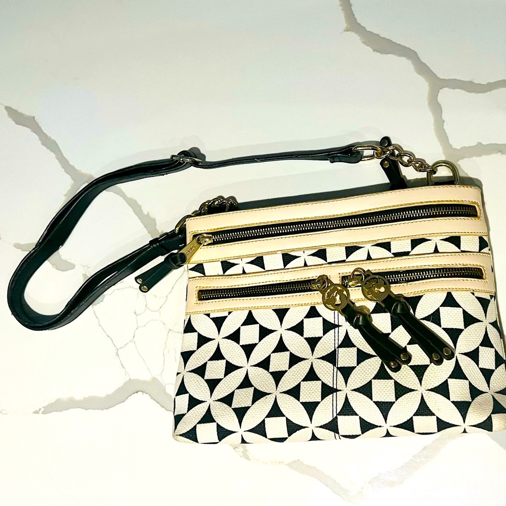 Spartina. Purse/ Crossbody Handbag.  Black & Cream & Gold.